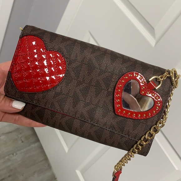 Michael Kors wallet on a chain - Picture 1 of 8